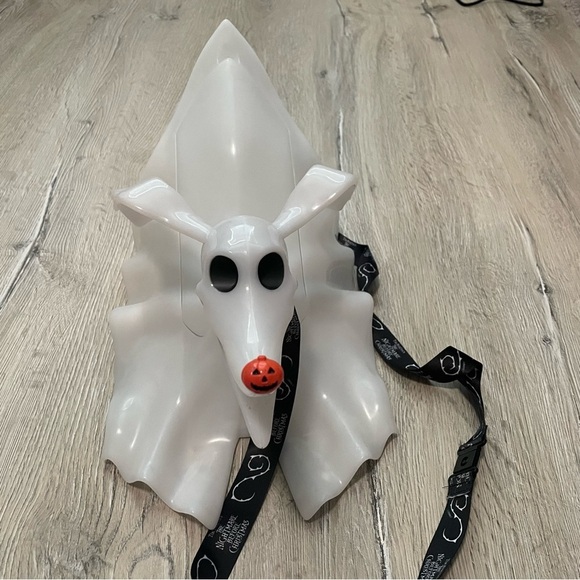 Disney Zero Nightmare Before Christmas Popcorn Bucket - Picture 8 of 8